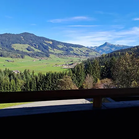 Semesterbostad Kitzbueheler Alpen